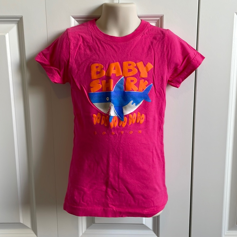 5/$20 Pink Baby Shark T-shirt